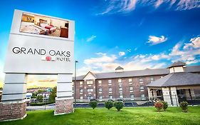 Grand Oaks Hotel Branson Missouri